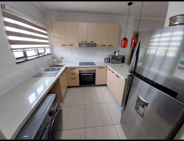 2 BEDROOM SECTIONAL TITLE FOR SALE IN SUMMERSET
